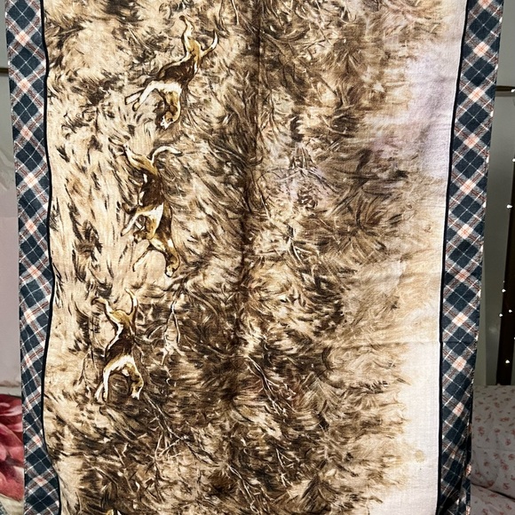 Worth Brand Equestrian Themed Scarf Table Runner - Picture 15 of 16